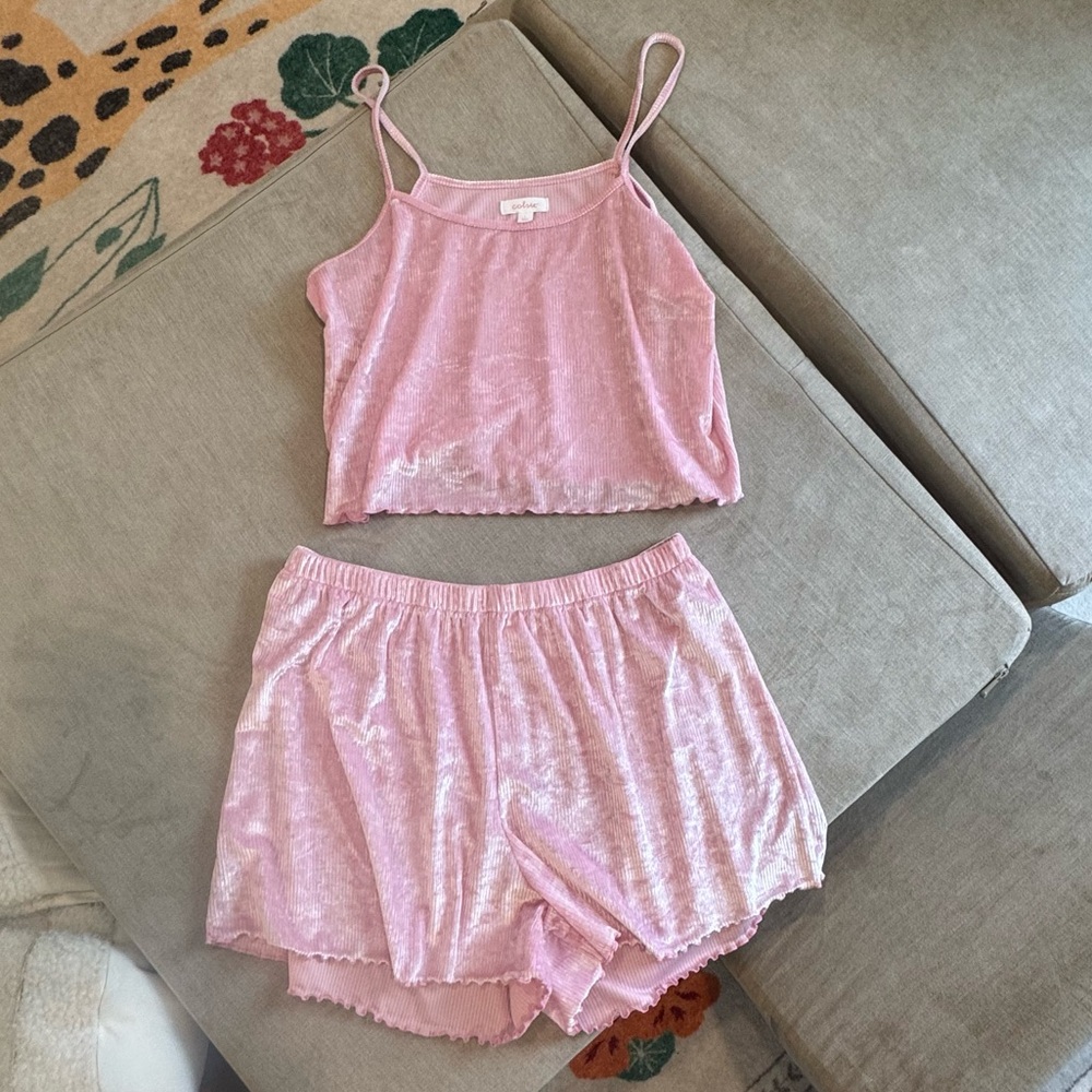 Colsie Pink Velvet Lounge Set Size Large